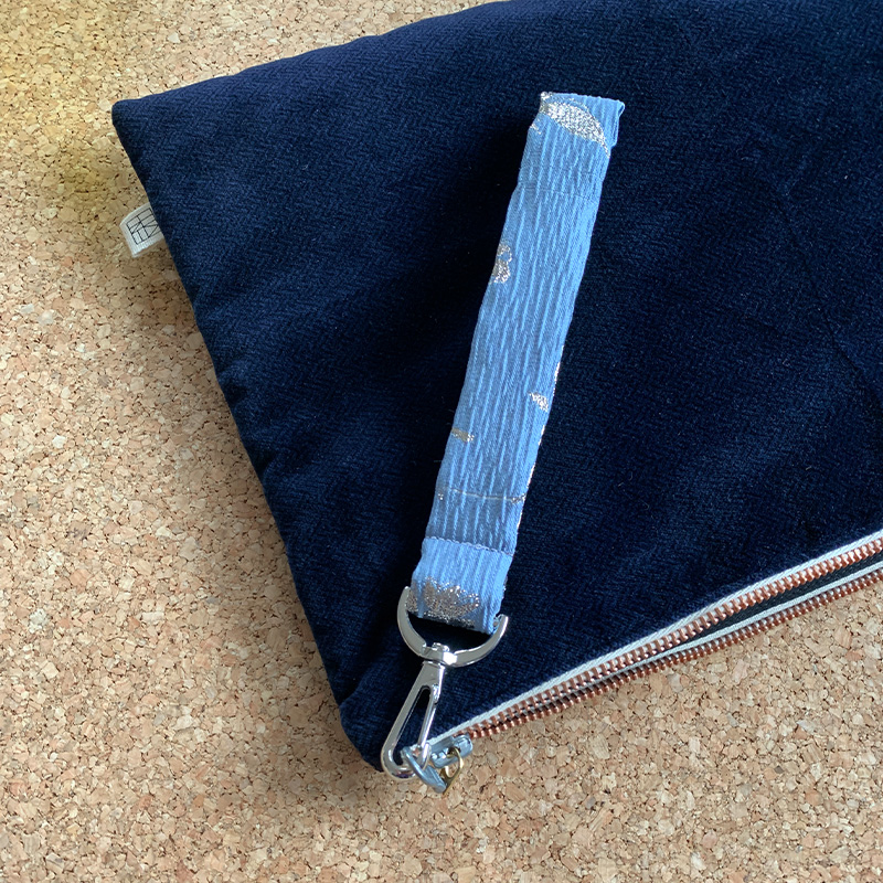 pochette-zippee-simply3-dragonne-thiane